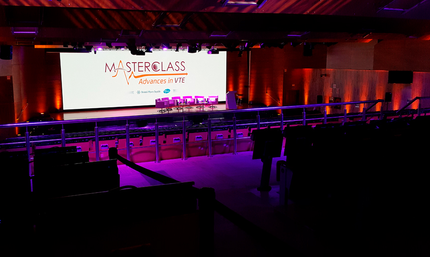 eventos-corporativos-madrid-traduccion-simultanea-alquiler-tecnicos-sonido-dimar-masterclass